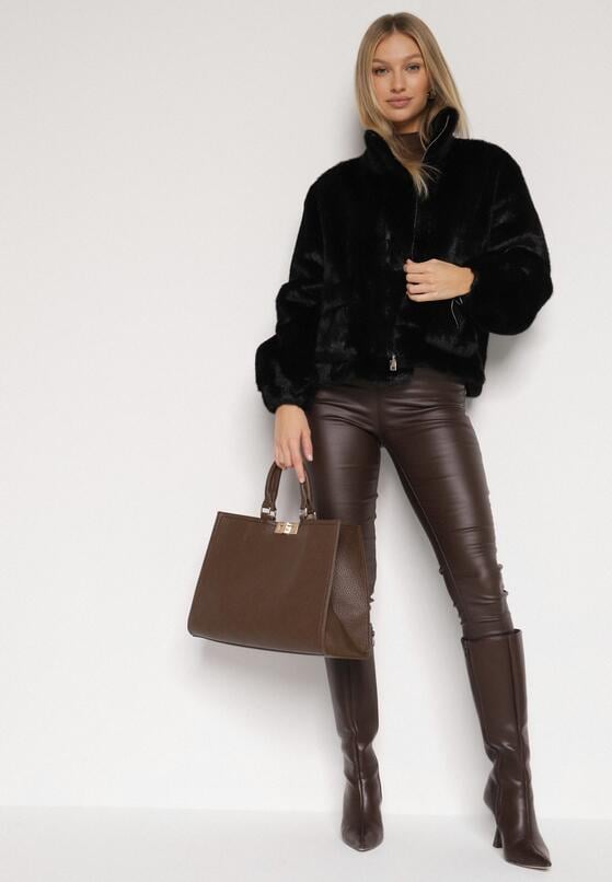 Czarna Futrzana Kurtka Ozdobiona Kieszeniami Vetilina 2