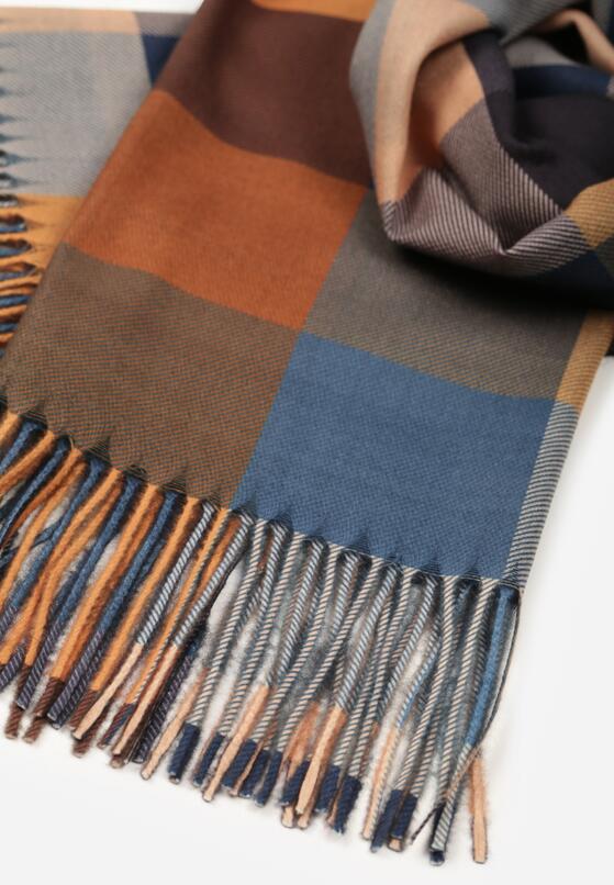 Brązowy Szalik z Wiskozy z Frędzlami w Szeroką Kratę Califera 2