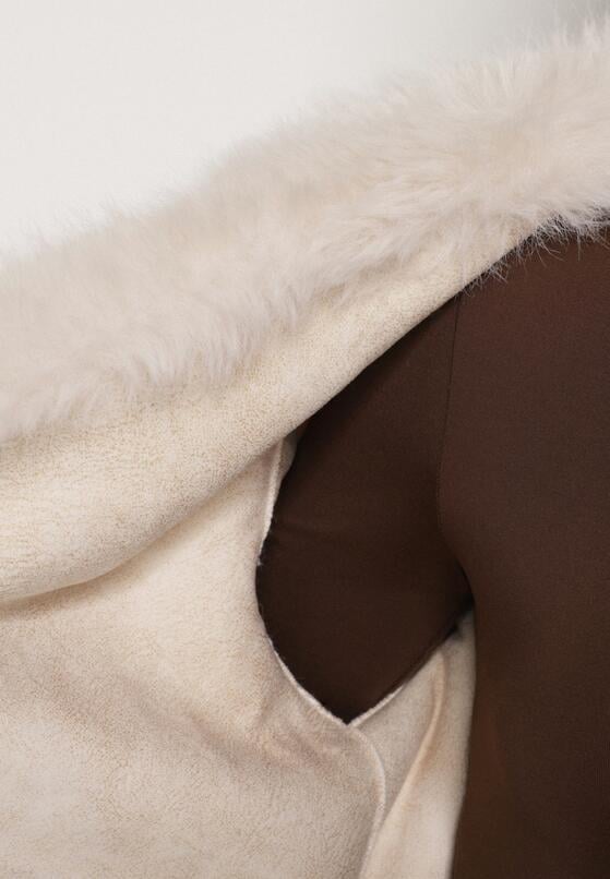 Biały Futerkowy Płaszcz z Szerokim Kołnierzem i Mankietami z Wiązanym Paskiem Viaruna 5
