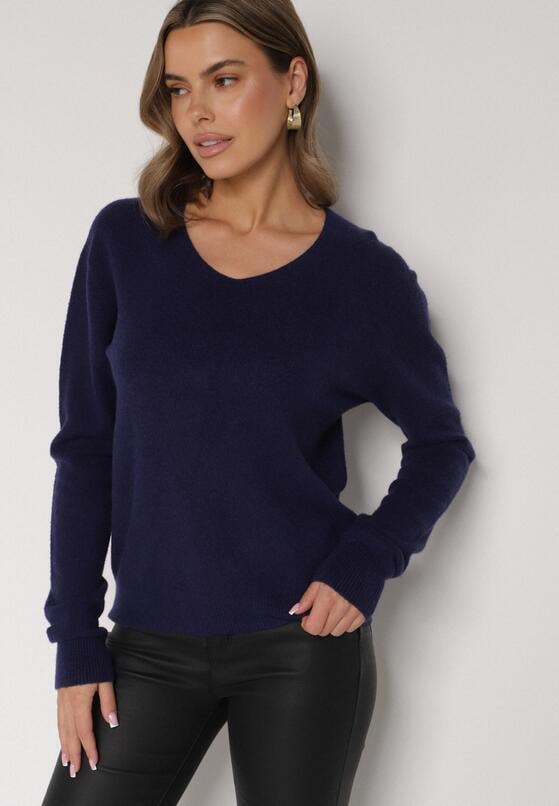 Granatowy Sweter z Wiskozą i Wełną z Dekoltem w Serek Claida 4