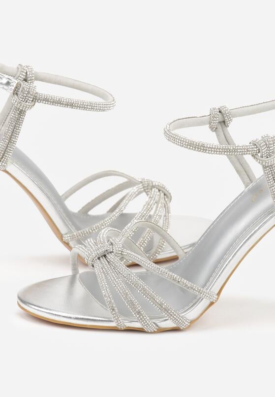 Srebrne Cyrkoniowe Sandały na Szpilce z Przeplatanymi Paseczkami Mirafera 7