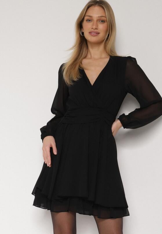 Czarna Rozkloszowana Sukienka z Siateczki z Kopertowym Dekoltem Zenessa 4