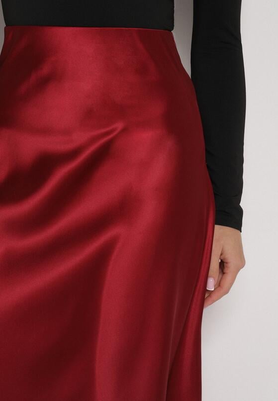 Bordowa Rozkloszowana Midi Spódnica Satynowa Zapinana na Suwak z Gumką w Pasie Williwarne 5