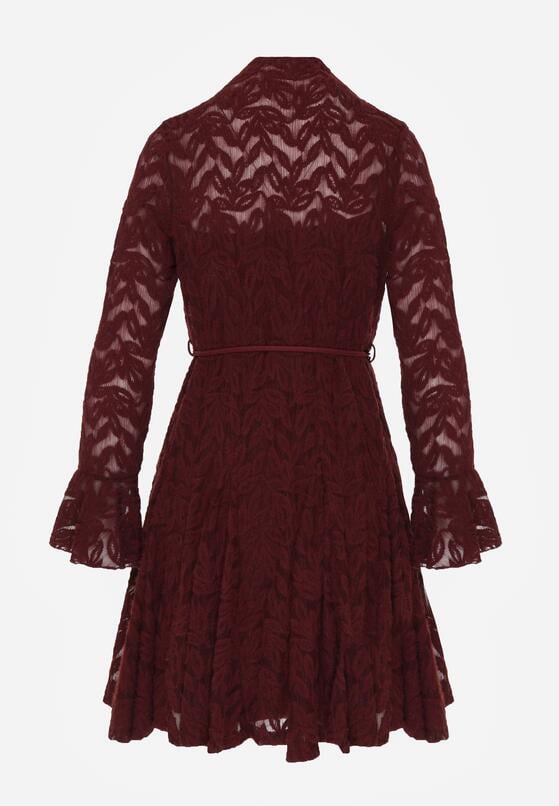 Bordowa Koronkowa Sukienka z Wiązaniem Półgolfem i Falbankami Alnefera 7