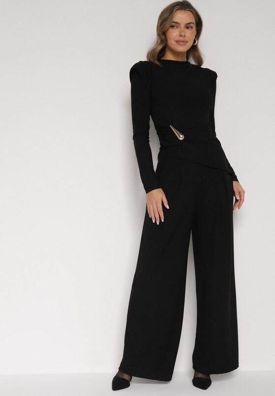 Czarny Elegancki Komplet Szerokie Spodnie i Bluzka z Usztywnianymi Ramionami Sewesta 1