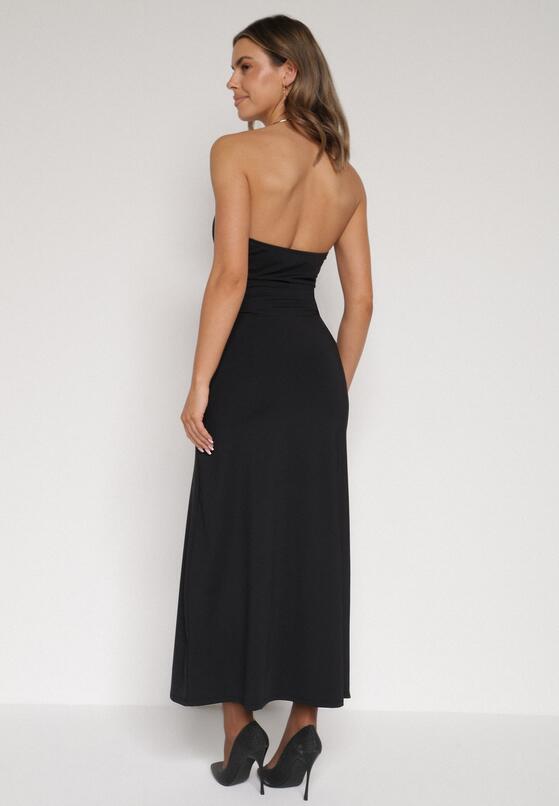 Czarna Sukienka Koktajlowa z Dekoltem Halter i Odkrytymi Plecami Sewrina 3