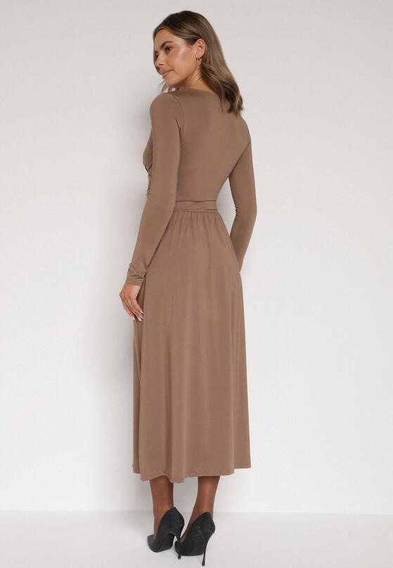 Brązowa Marszczona Sukienka Taliowana z Wiskozą z Dekoltem V i Długim Rękawem Emirie 3