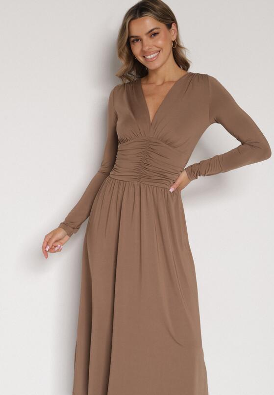 Brązowa Marszczona Sukienka Taliowana z Wiskozą z Dekoltem V i Długim Rękawem Emirie 4