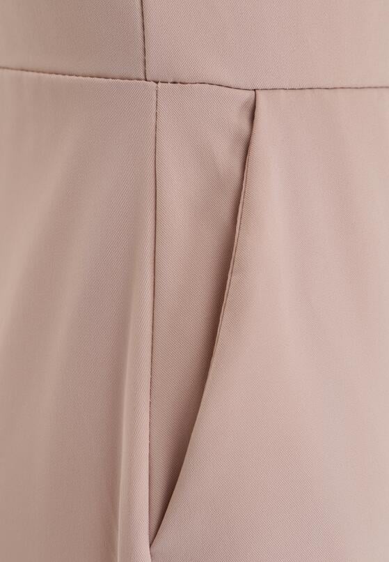 Beżowy Elegancki Kombinezon z Ozdobnymi Zakładkami Zellysha 8