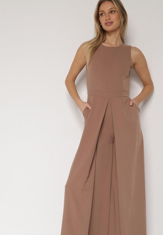 Ciemnobeżowy Elegancki Kombinezon z Ozdobnymi Zakładkami Zellysha 4