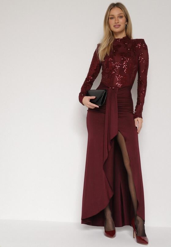 Bordowa Cekinowa Sukienka Wieczorowa z Półgolfem i Trenem Eylnore 2