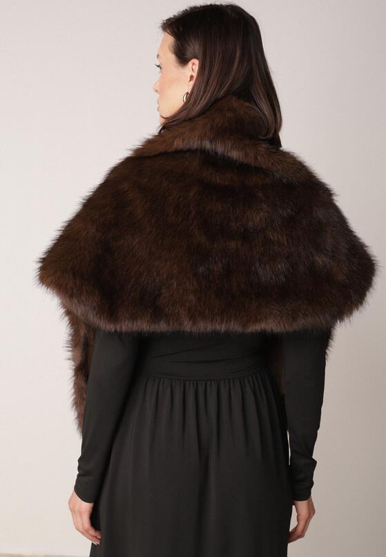 Brązowe Ponczo Etola z Futerka w Stylu Szala Cahreva 3