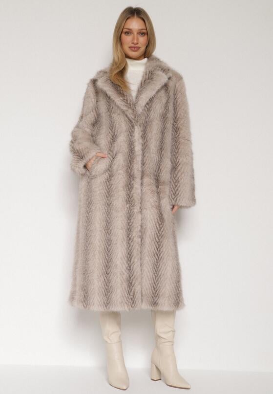 Jasnobeżowy Jednorzędowy Płaszcz Futerko o Klasycznym Kroju Yrelsha 1