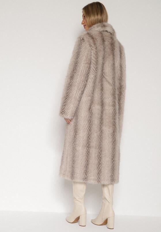 Jasnobeżowy Jednorzędowy Płaszcz Futerko o Klasycznym Kroju Yrelsha 3