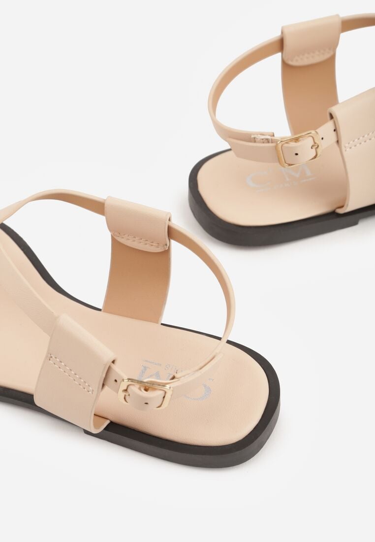 Beżowe Sandały w Stylu Japonek z Metaliczną Ozdobą Catelin 8