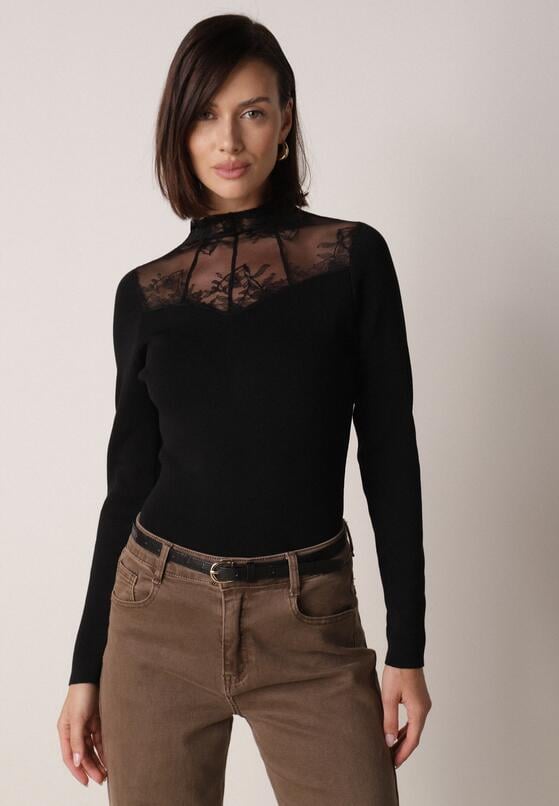 Czarny Dopasowany Sweter z Półgolfem z Wiskozą Zdobiony Koronkową Siateczką Genna 4