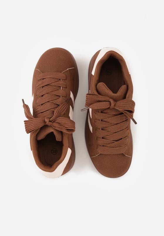 Brązowo-Białe Sneakersy z Ozdobnymi Naszywkami z Boku Galdexis 6