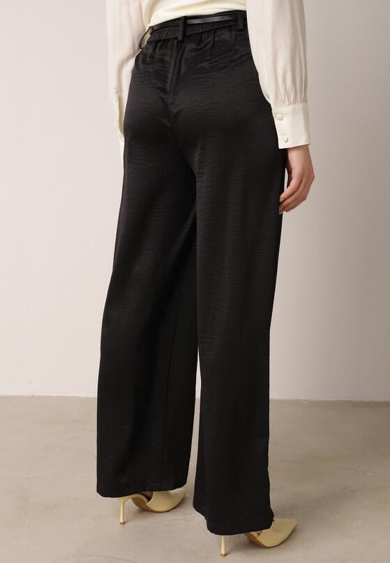 Czarne Szerokie Spodnie z Wysokim Stanem z Domieszką Bawełny i Geometryczną Klamrą Syliteia 3