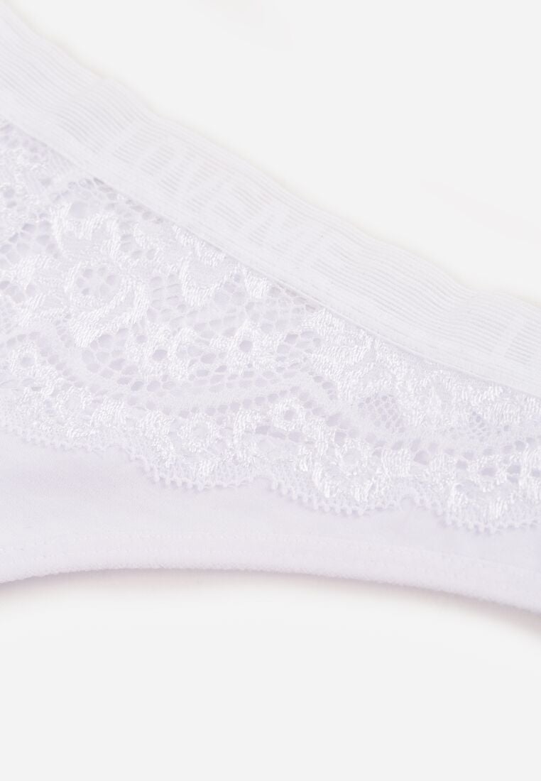 Białe Majtki Stringi z Bawełną Ozdobione Koronką Thelanthe 3