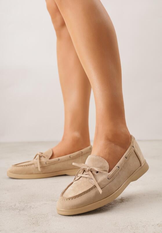 Ciemnobeżowe Mokasyny Ozdobione Wiązaniem Fyrelerris 2