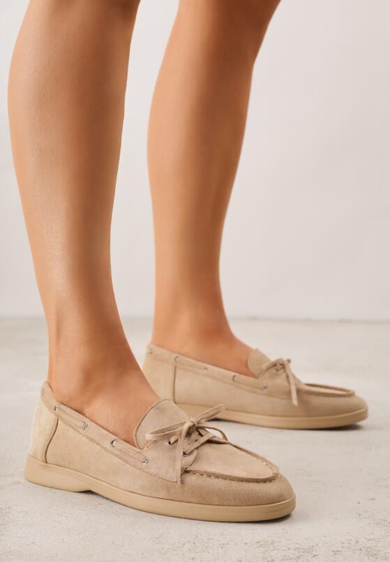 Ciemnobeżowe Mokasyny Ozdobione Wiązaniem Fyrelerris 1