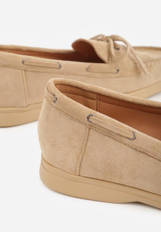 Ciemnobeżowe Mokasyny Ozdobione Wiązaniem Fyrelerris 8