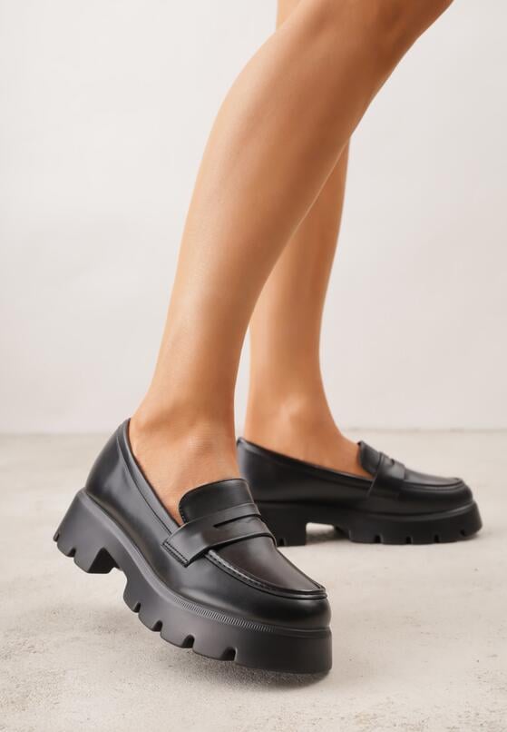 Czarne Mokasyny na Grubej Tłoczonej Podeszwie Dorikharei 2