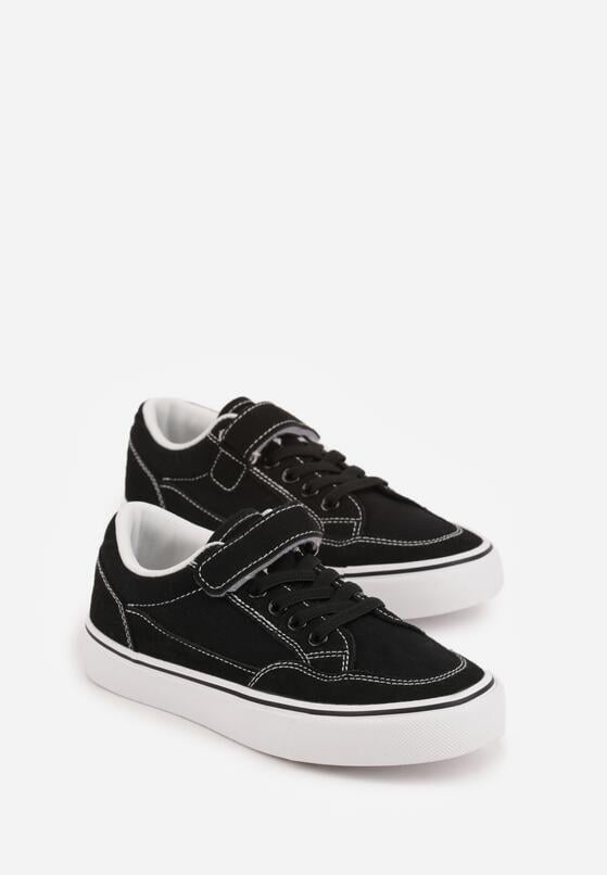 Czarne Trampki Ozdobione Przeszyciami Adrearea 2