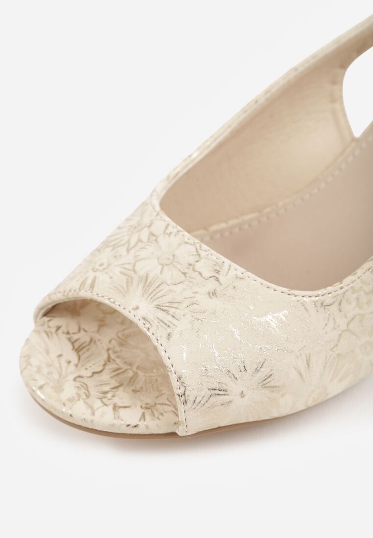 Sandale Bej cu auriu 9