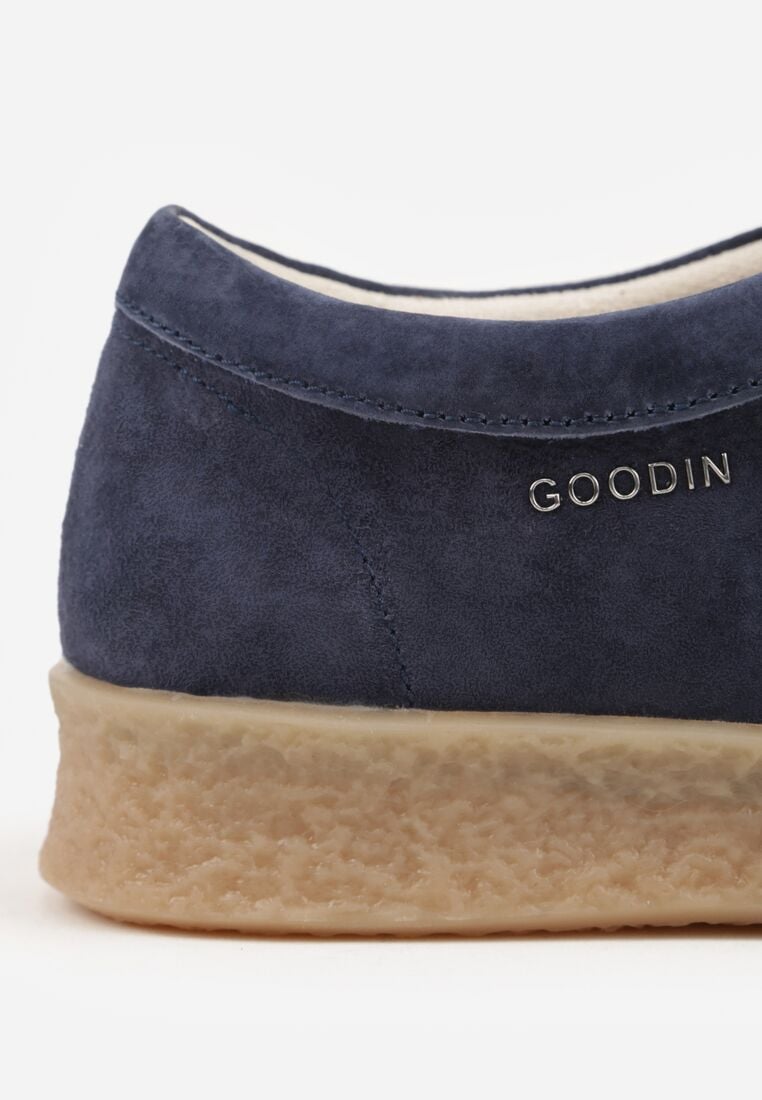 Granatowe Zamszowe Półbuty ze Skórzaną Wkładką i Ozdobnymi Przeszyciami Olenos 9