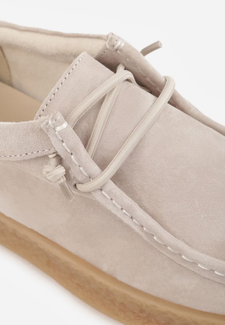 Beżowe Zamszowe Półbuty ze Skórzaną Wkładką i Ozdobnymi Przeszyciami Olenos 8