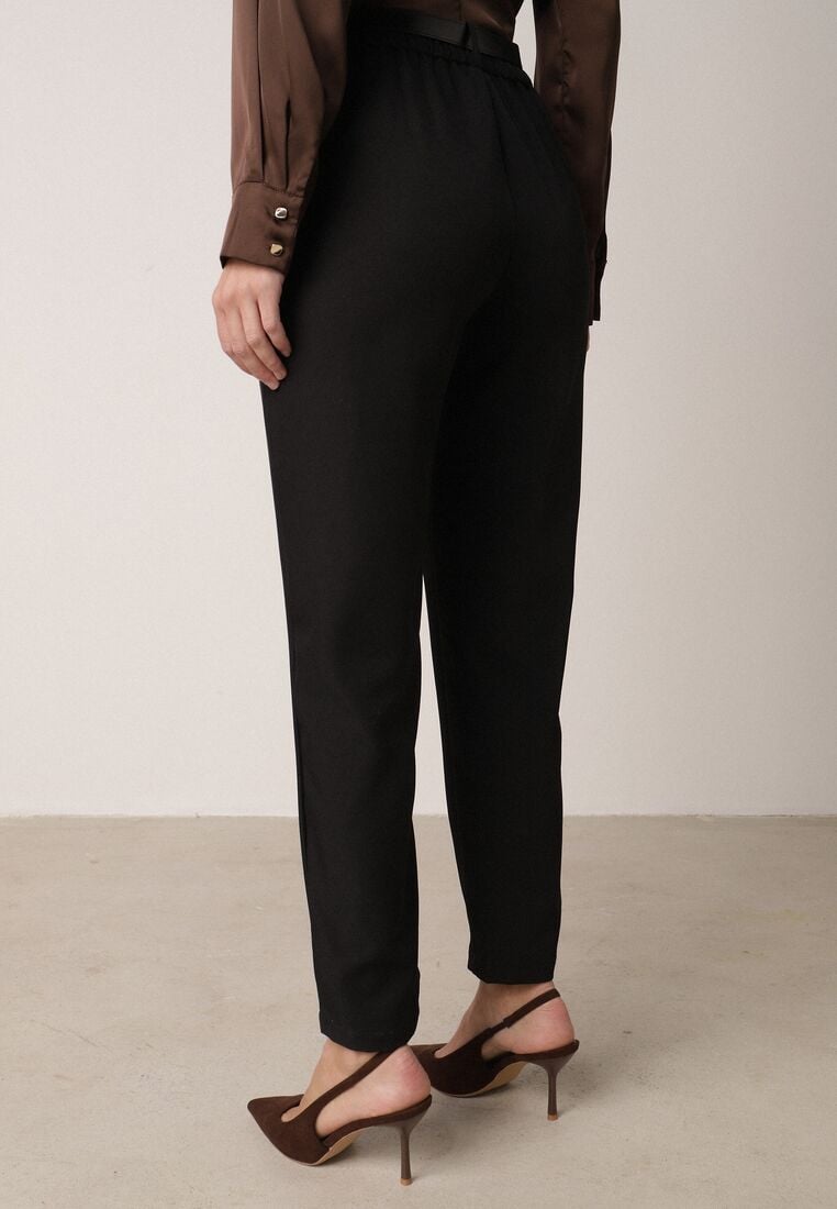 Czarne Spodnie Typu Cygaretki z Wysokim Stanem Paskiem i Klamrą Półksiężycem Vikirae 3