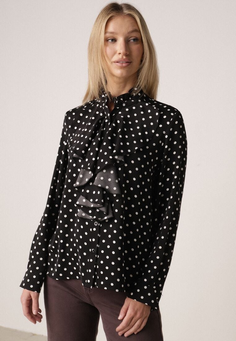 Czarna Wiskozowa Koszula w Kropki ze Stójką z Ozdobnymi Falbanami Isamene 4