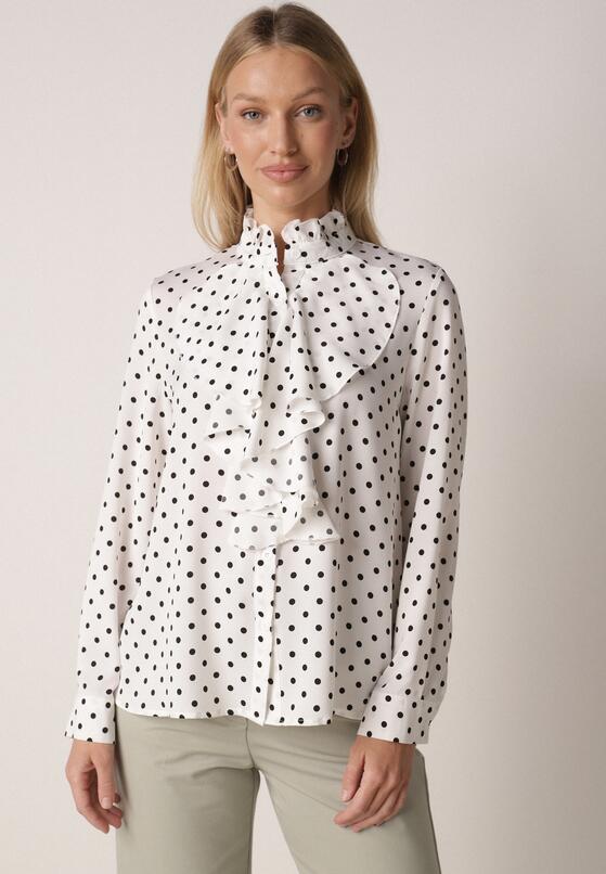Biała Wiskozowa Koszula w Kropki ze Stójką z Ozdobnymi Falbanami Isamene 1