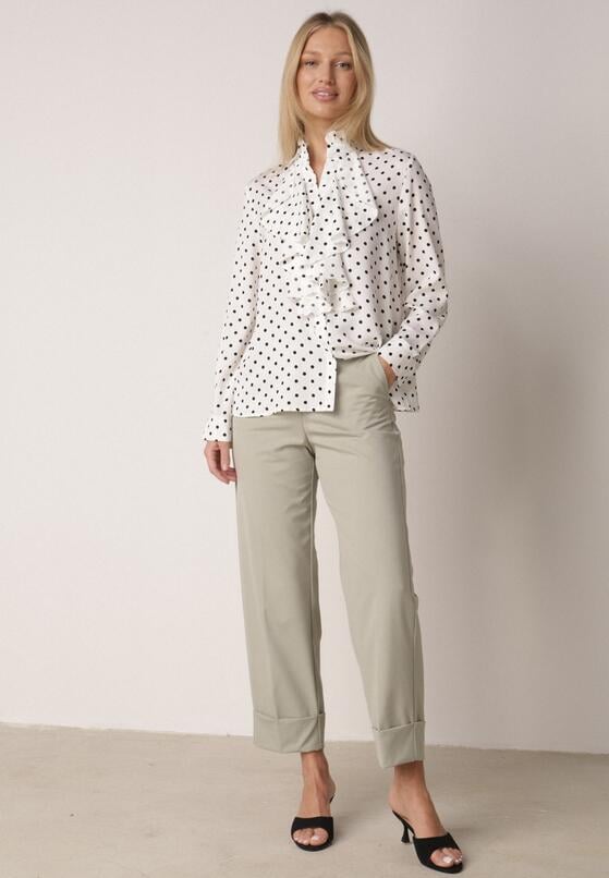Biała Wiskozowa Koszula w Kropki ze Stójką z Ozdobnymi Falbanami Isamene 2