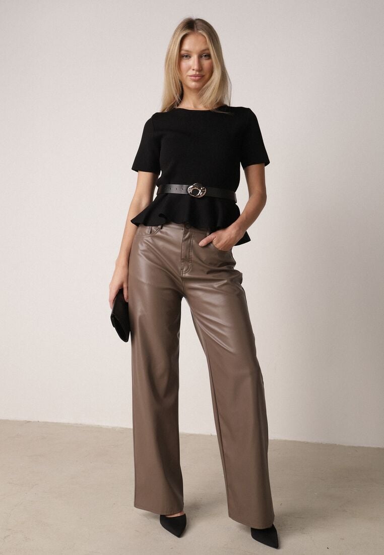 Czarna Bluzka Dzianinowa z Baskinką i Paskiem Lyvara 2