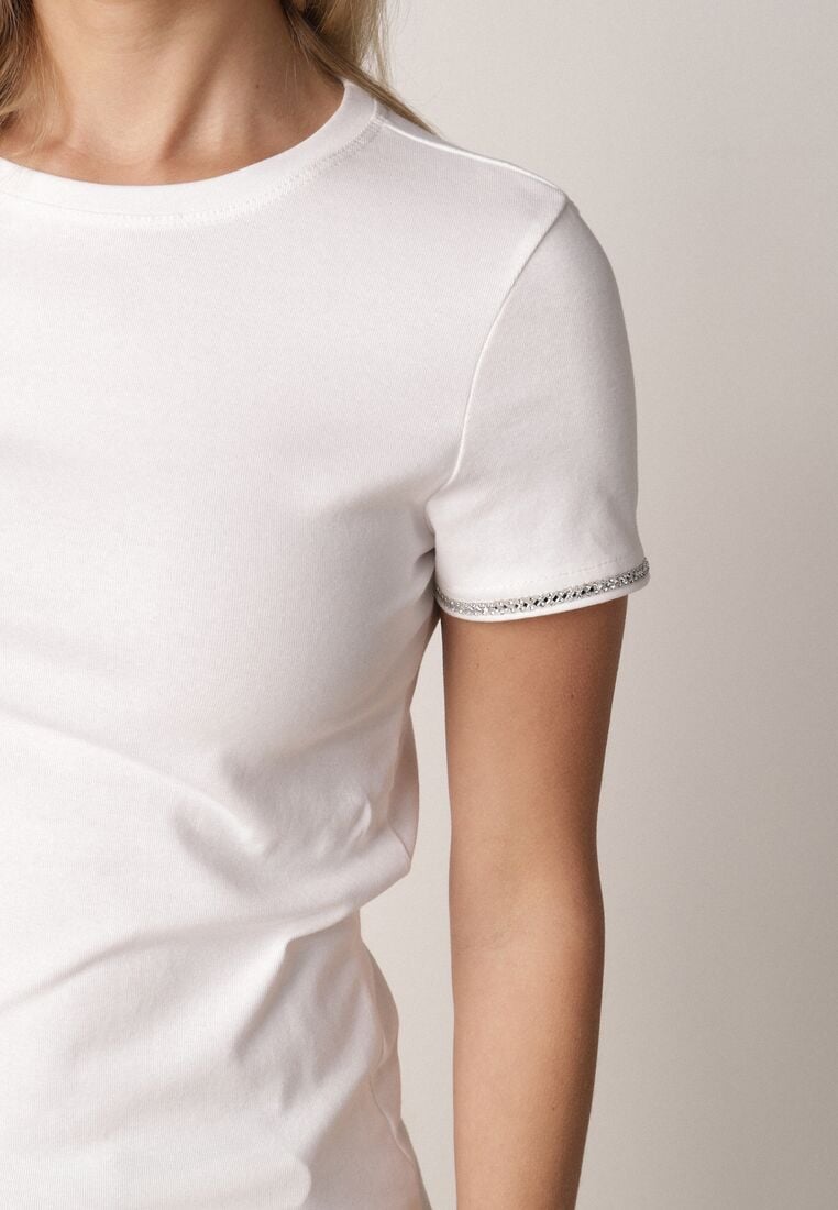 Biały Bawełniany T-shirt z Cyrkoniami przy Rękawach Pronolea 5