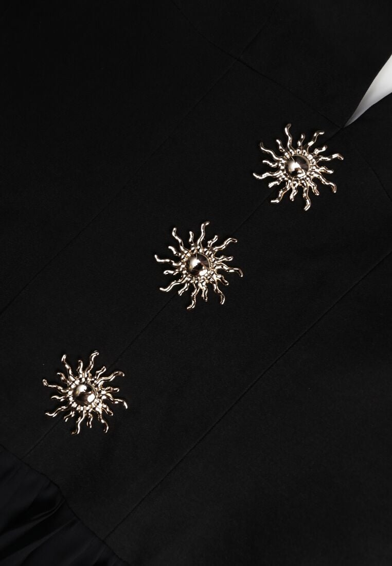 Czarna Sukienka z Wiązanym Dekoltem Typu Halter i Biżuteryjnymi Guzikami Raena 8