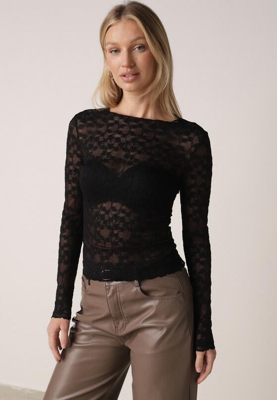 Czarna Bluzka Koronkowa z Transparentnego Materiału Hermatea 1