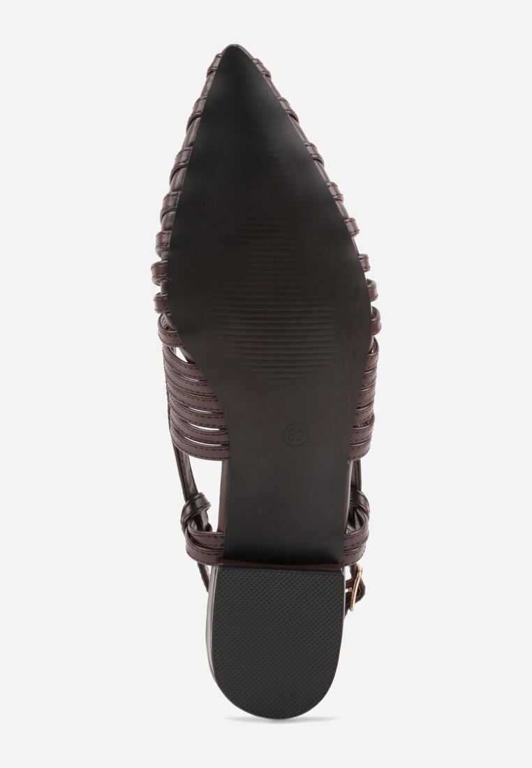 Brązowe Sandały na Płaskiej Podeszwie Ozdobione Wycięciami Auraly 7