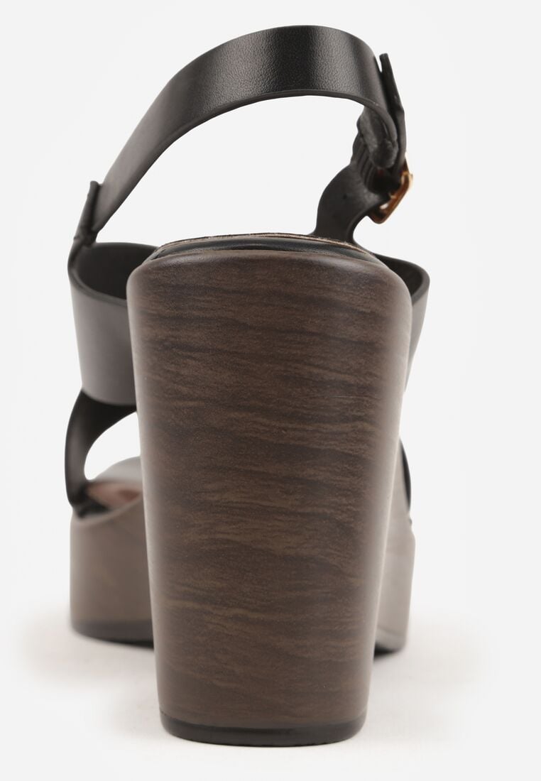 Czarne Sandały na Koturnie i Platformie Ozdobione Dwoma Paskami Daphnone 9