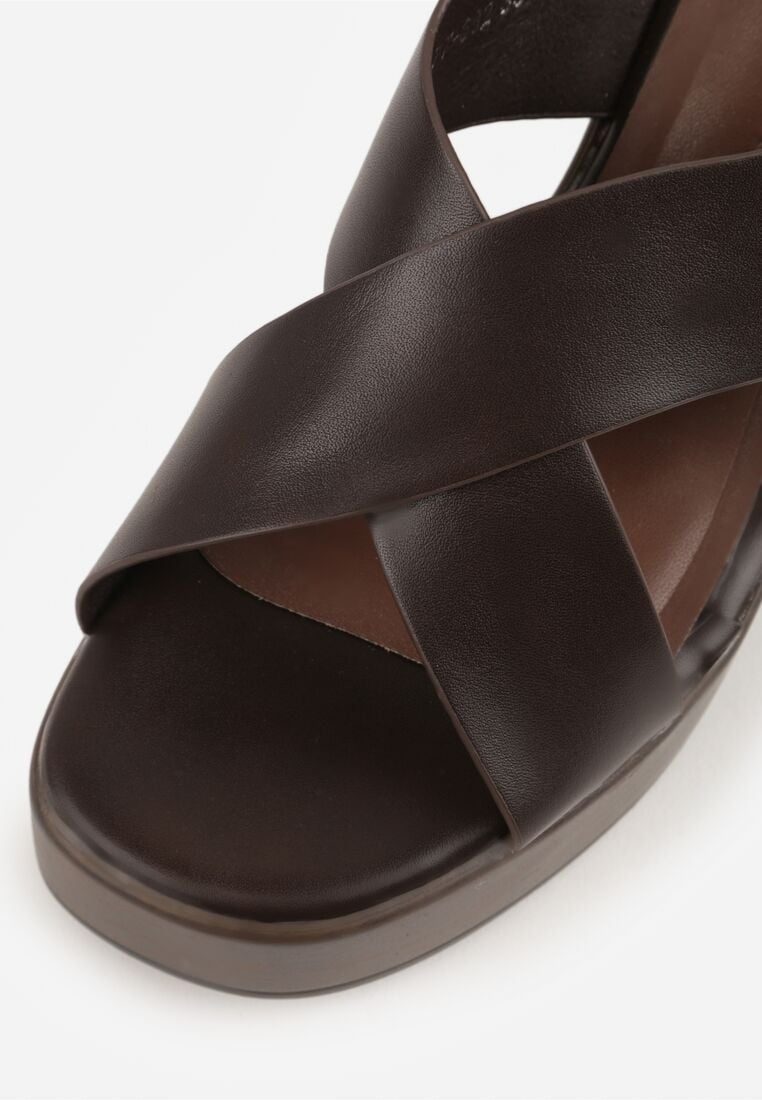 Brązowe Sandały na Koturnie i Platformie Ozdobione Dwoma Paskami Daphnone 8