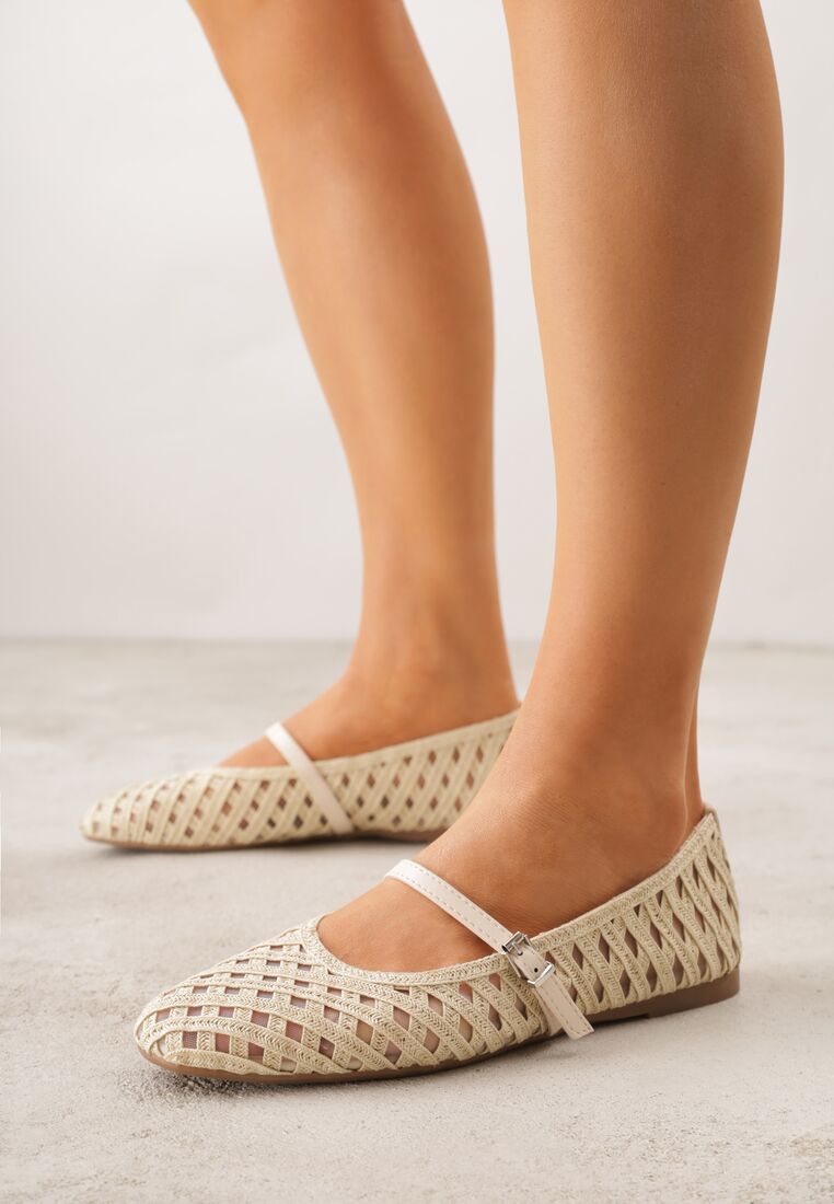 Jasnobeżowe Balerinki Ozdobione Ażurowym Motywem i Paskiem Nonaniassi 1