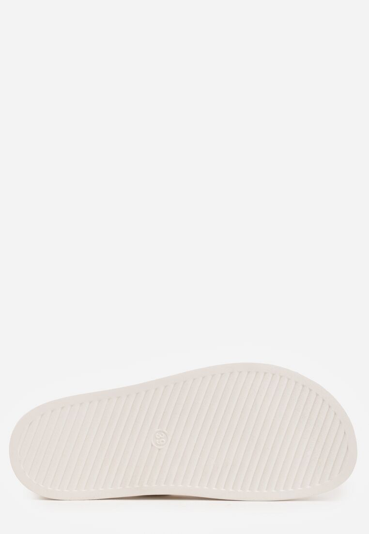 Białe Klapki z Ozdobną Klamrą i Paskiem Kaidine 7