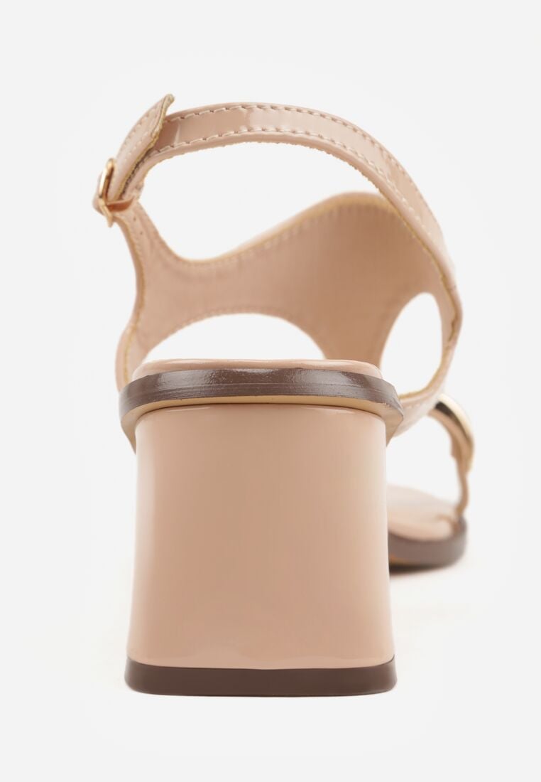 Beżowe Sandały Japonki na Słupku z Biżuteryjną Ozdobą Uhryss 9