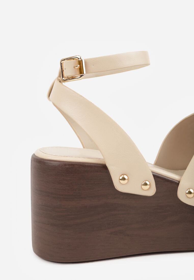 Beżowe Sandały na Koturnie i Platformie Ozdobione Nitami Rhethe 9