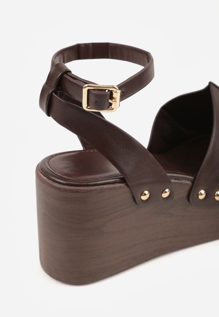 Ciemnobrązowe Sandały na Koturnie i Platformie Ozdobione Nitami Rhethe 9