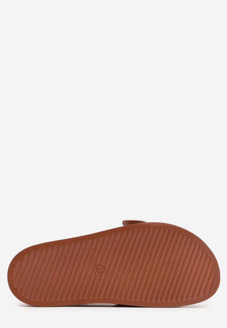 Brązowe Klapki na Grubej Podeszwie Ozdobione Metaliczną Klamrą Lorefer 7