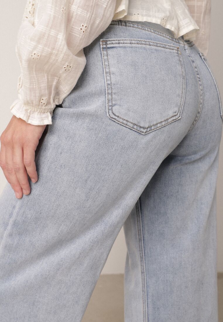 Niebieskie Szerokie Jeansy z Ozdobnym Boho Nadrukiem na Nogawkach Asoochis 5