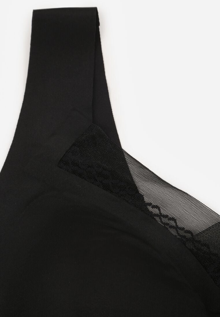 Czarny Biustonosz Sportowy z Siateczką i Usztywnionymi Miseczkami Zerirae 3